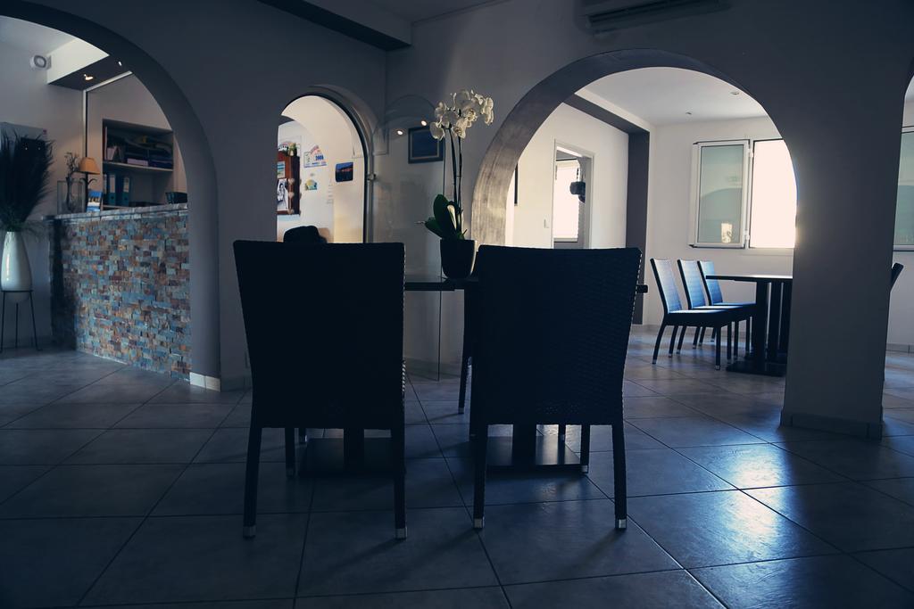 Hotel U Liamone Saint-Florent  Luaran gambar